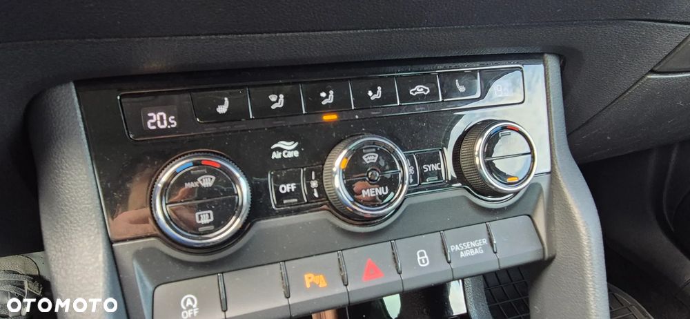 Skoda Karoq 1.5 TSI ACT DSG Style - 14