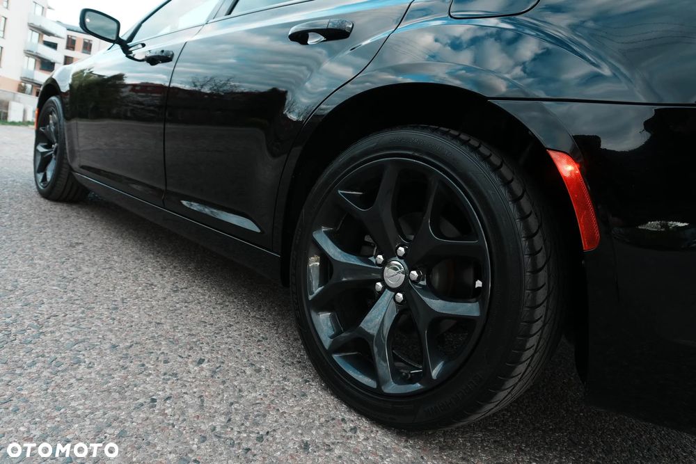 Chrysler 300 - 21