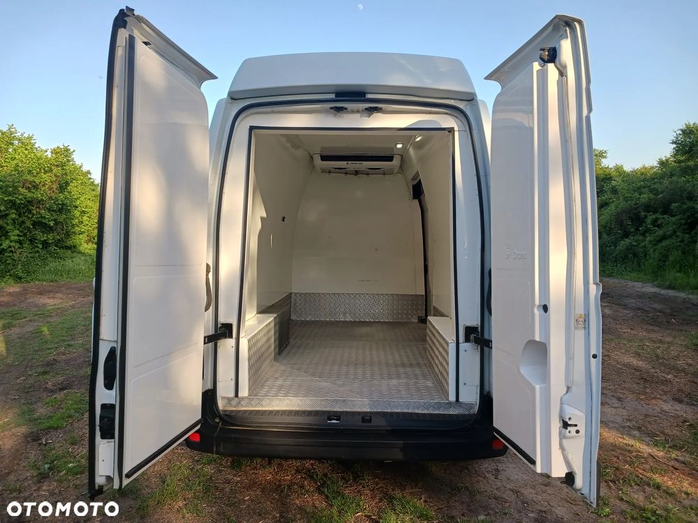 Renault Master MEGA MAXI 2019r SALON Izoterma Chłodnia Mroźnia GRUAU 249 tys - 4