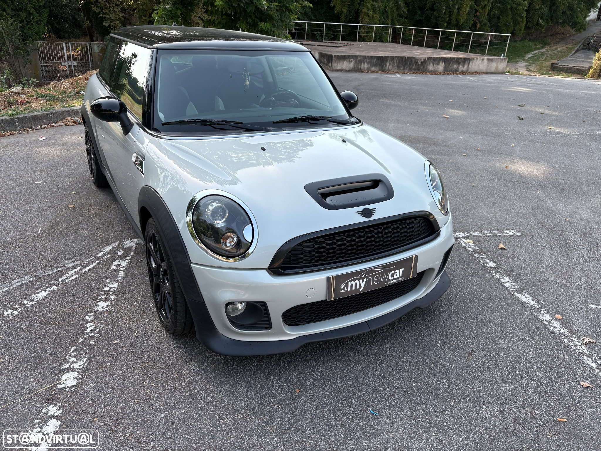 MINI 3 Portas Cooper D - 3