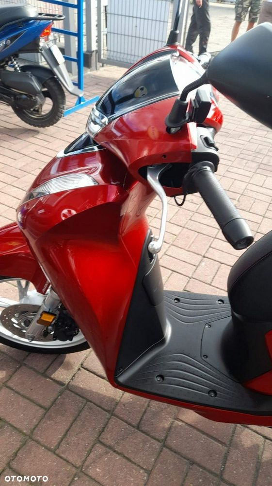 Honda SH - 9