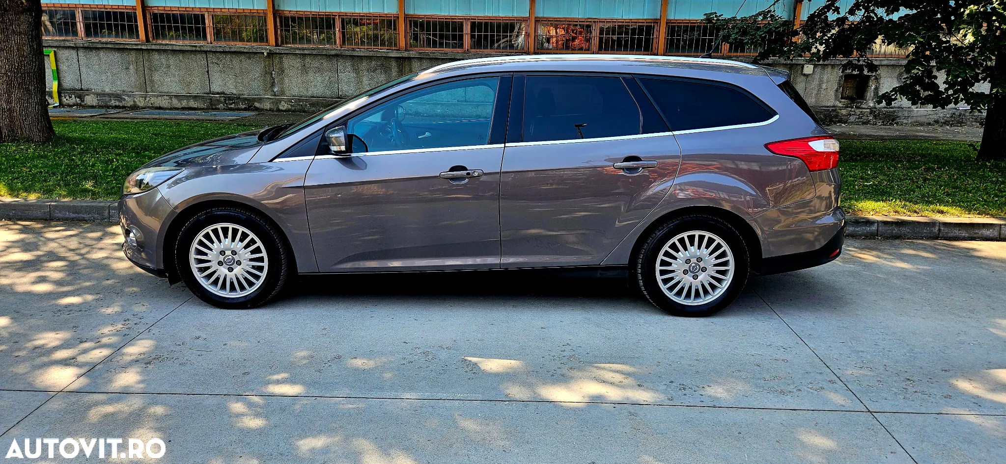 Ford Focus 1.6 TDCI DPF Titanium - 2