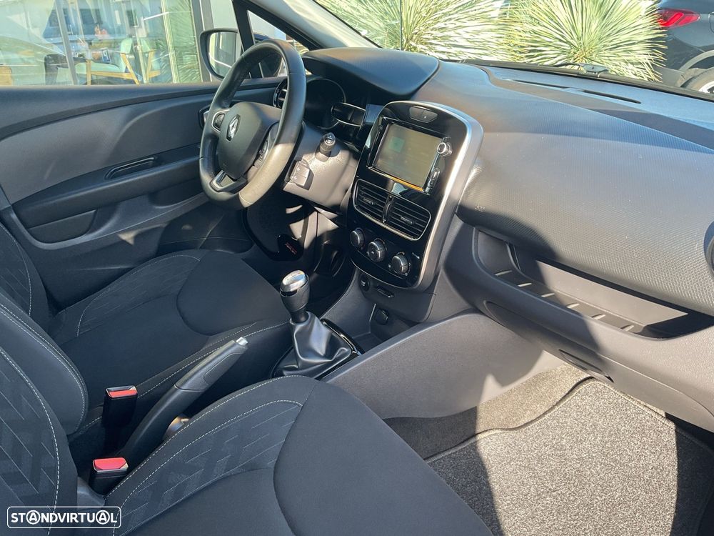 Renault Clio Sport Tourer 1.5 dCi Limited - 32
