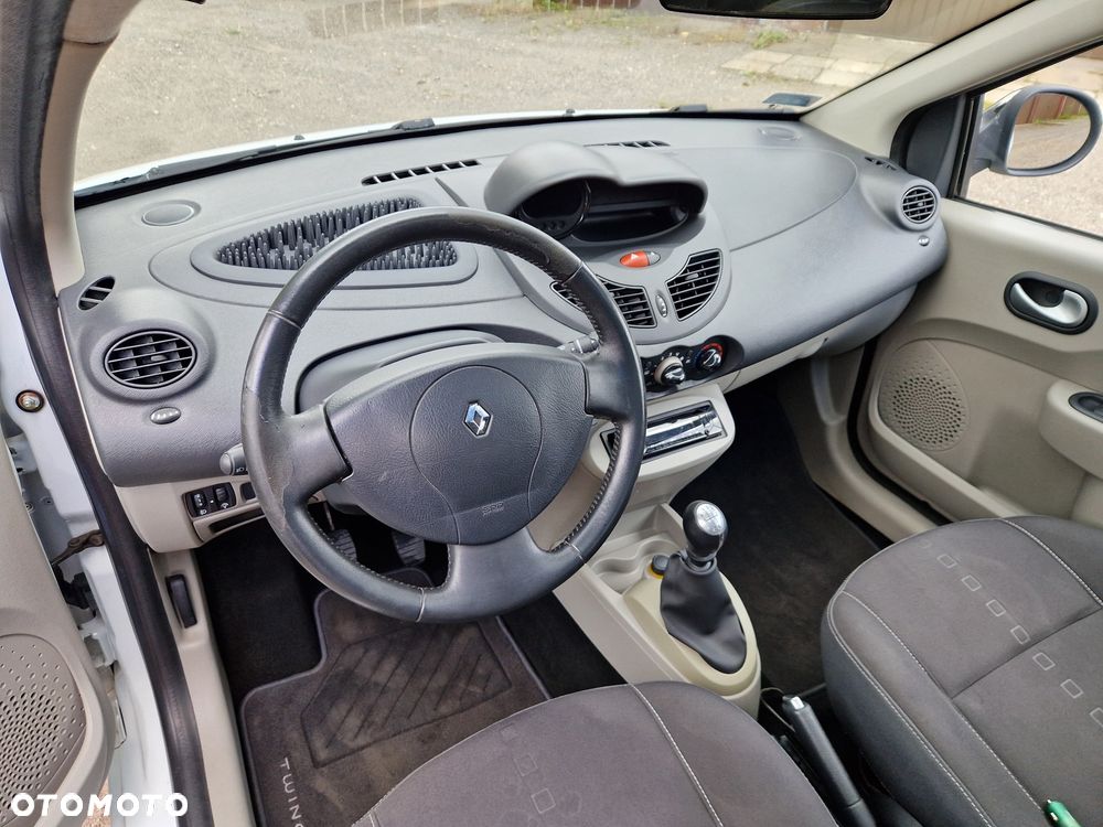 Renault Twingo 1.2 16V Night & Day - 8