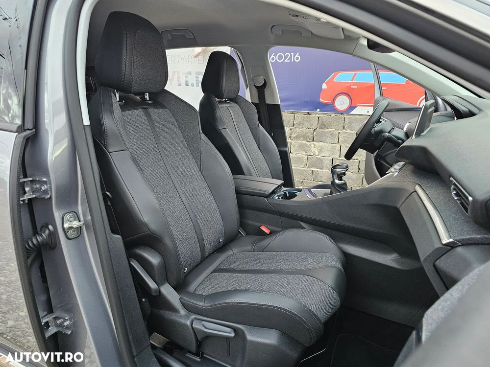 Peugeot 3008 - 28