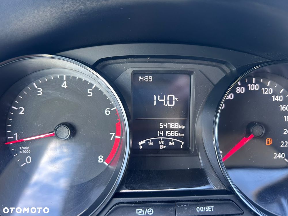 Volkswagen Polo 1.0 Trendline - 6