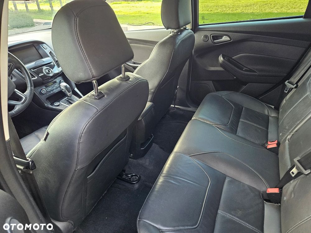 Ford Focus - 11