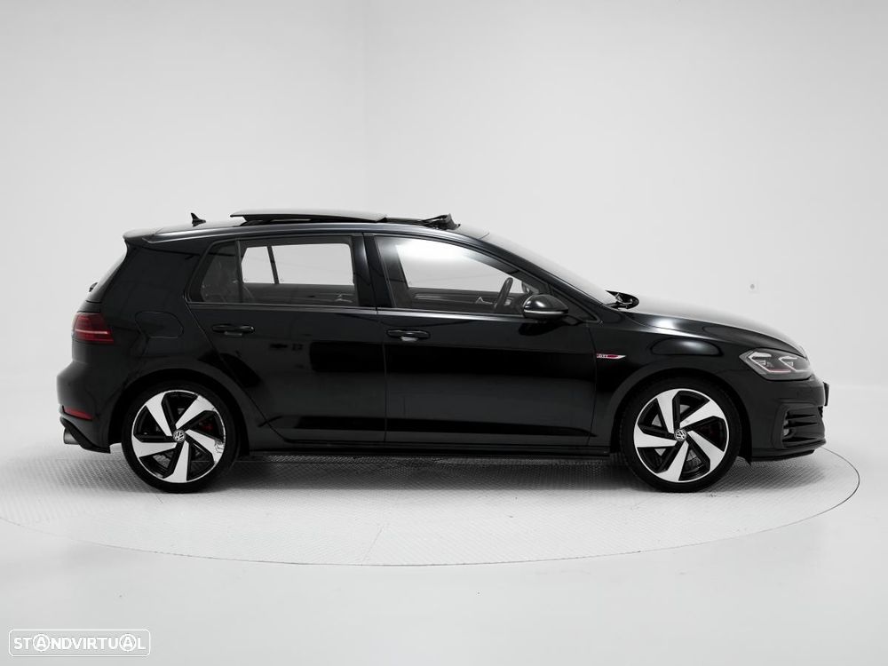 VW Golf GTI (BlueMotion ) DSG - 2