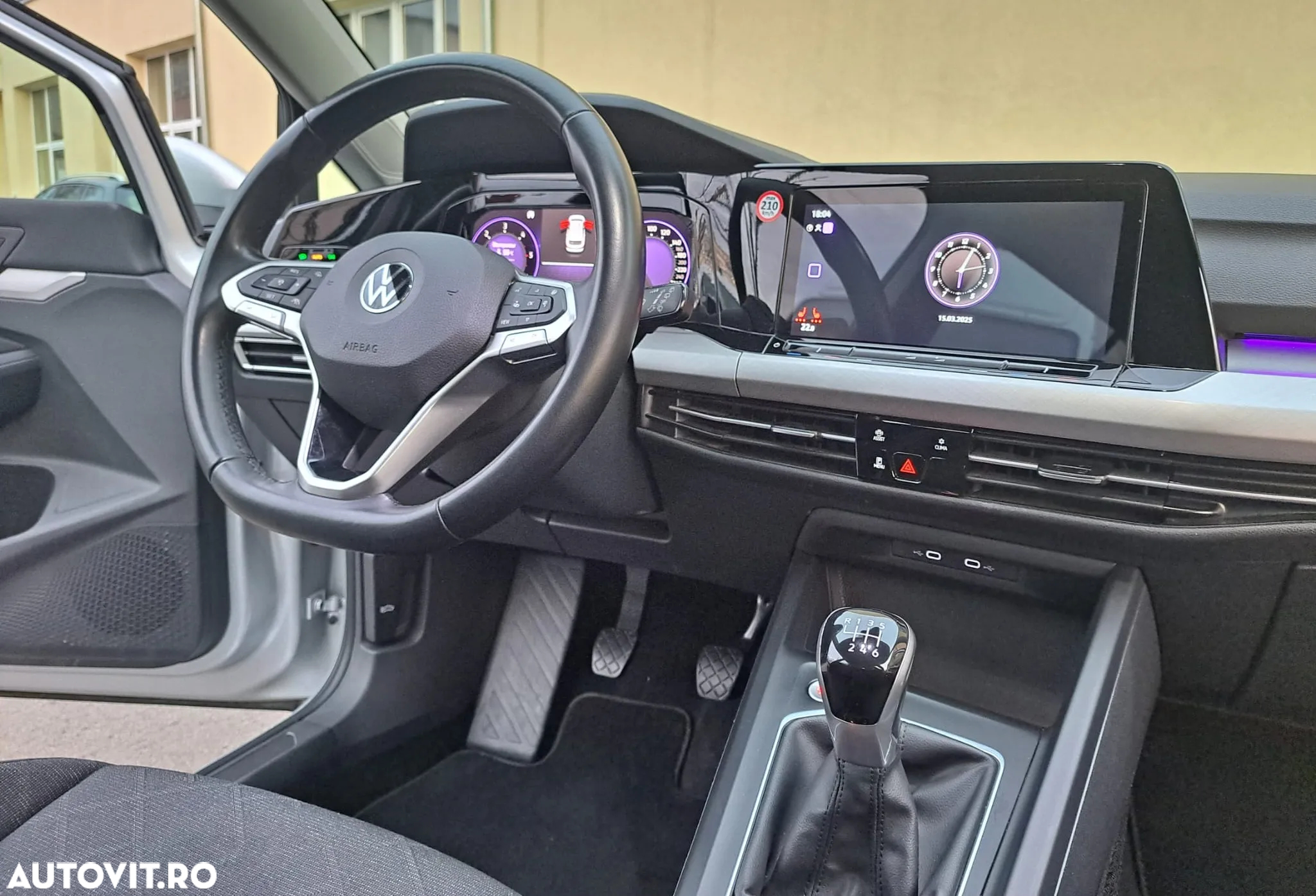 Volkswagen Golf Variant 2.0 TDI 116CP Life - 31