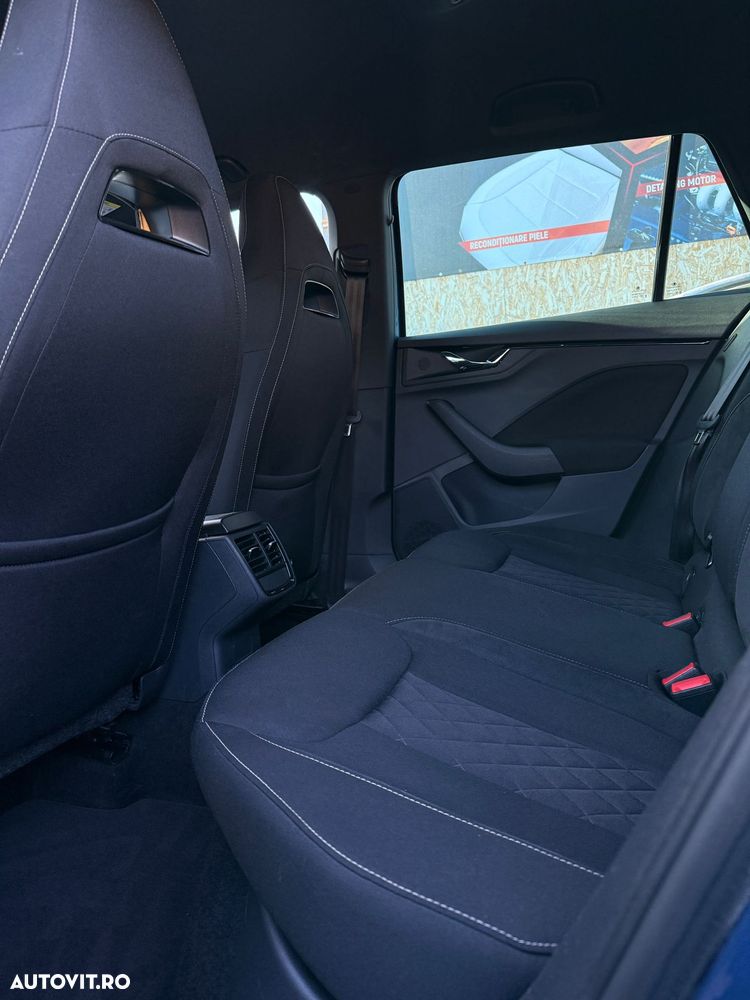 Skoda Kamiq 1.0 TSI DSG Monte Carlo - 10