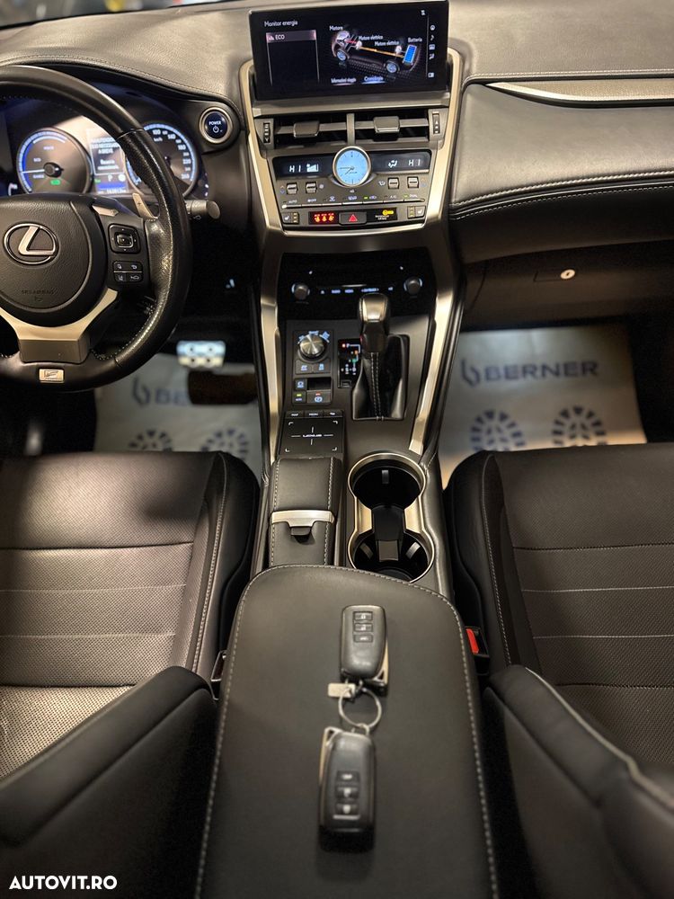 Lexus Seria NX 350h E-FOUR F SPORT - 13
