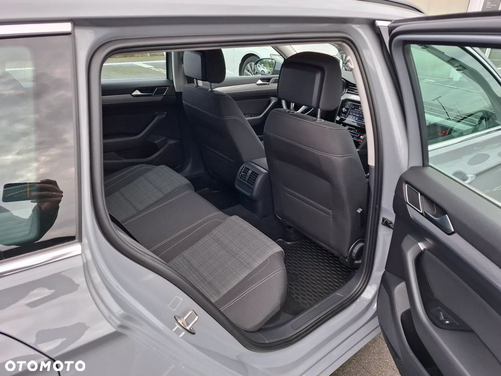 Volkswagen Passat 1.5 TSI EVO Business DSG - 8
