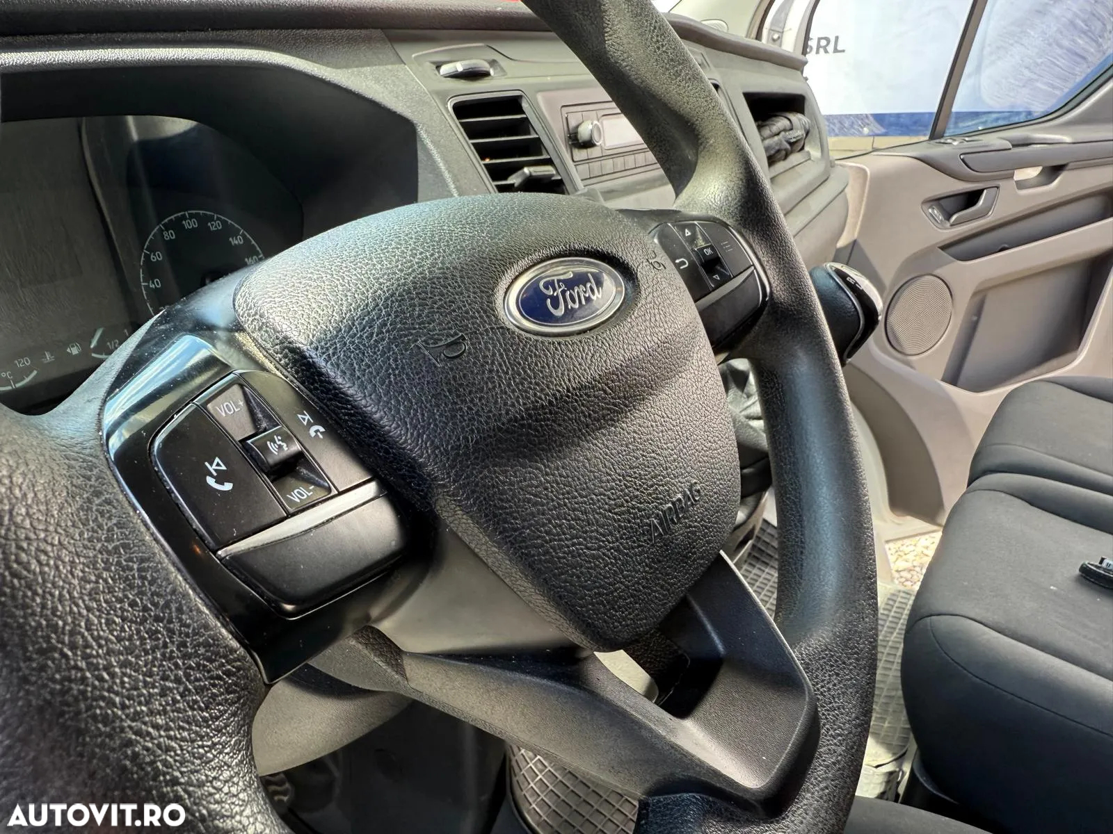 Ford Transit Custom - 13
