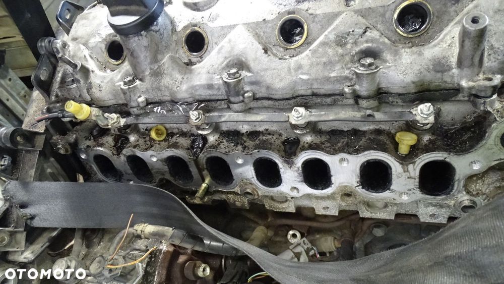 Silnik 2.0 D-4D 1CD 115KM Toyota Corolla Verso Avensis T25 Słupek FV - 8