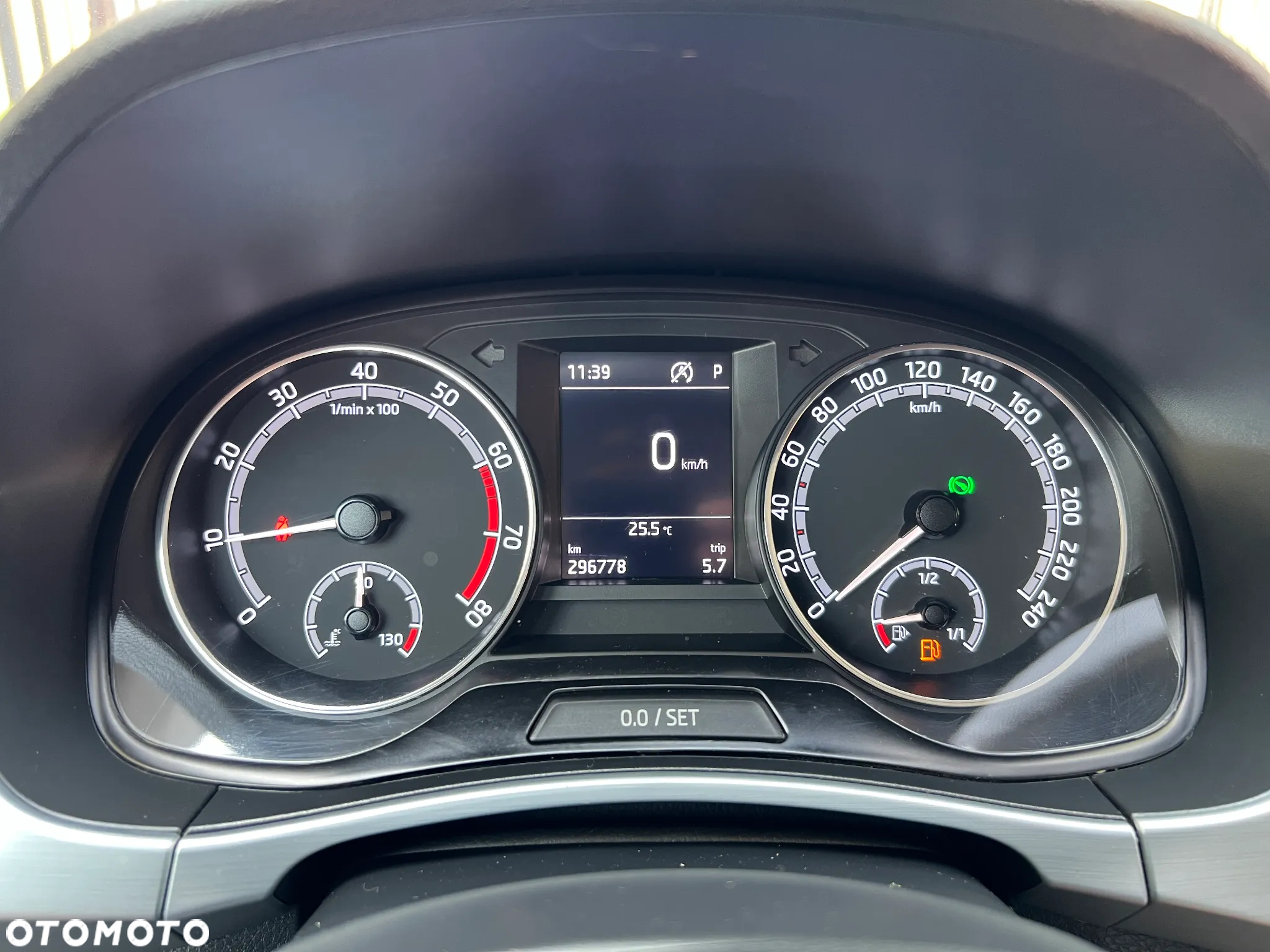 Skoda Fabia 1.0 TSI Style Color DSG - 19