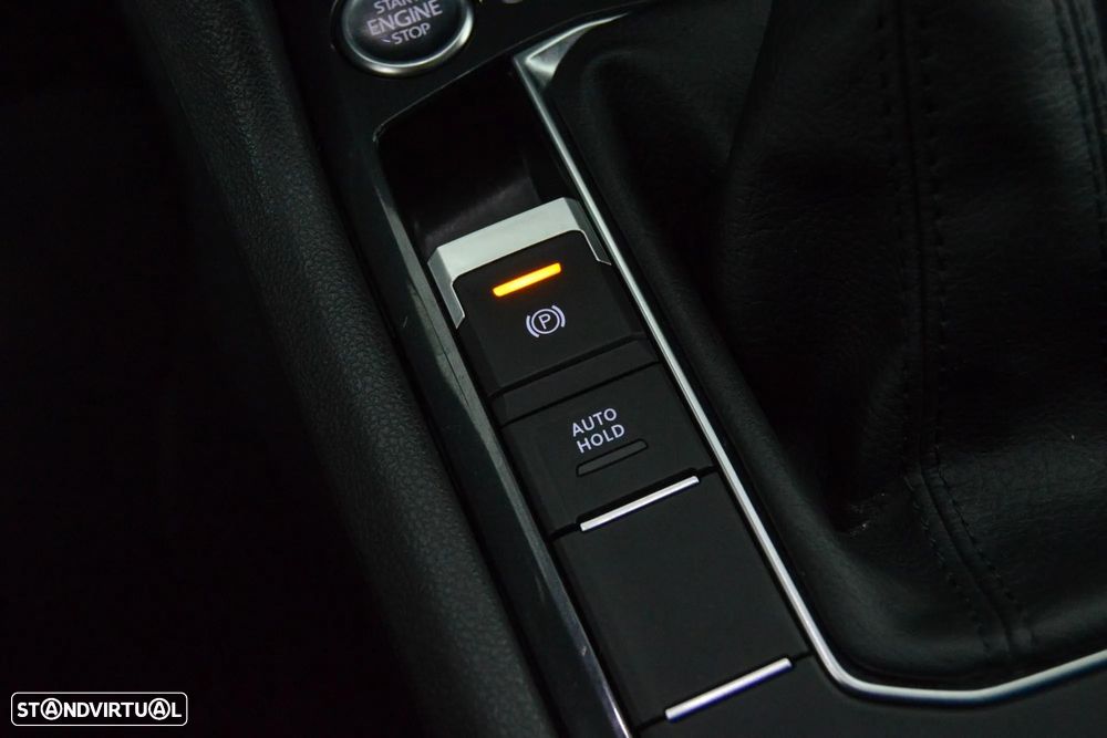VW Tiguan 2.0 TDI Life DSG - 45