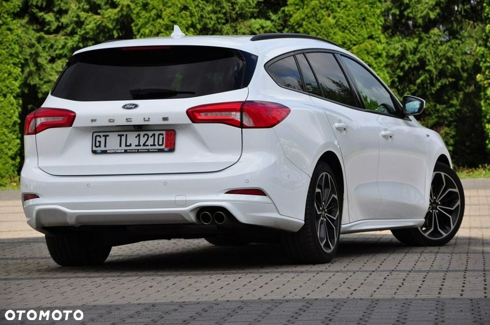 Ford Focus - 17