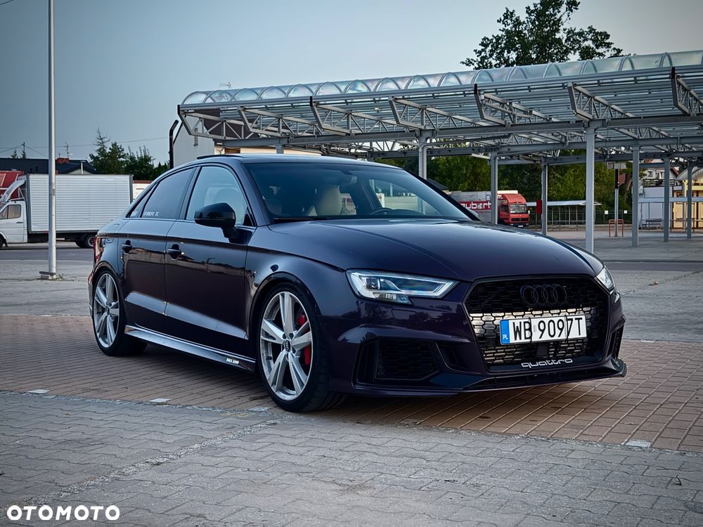 Audi RS3 Sportback - 1