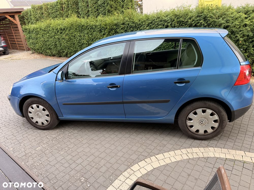 Volkswagen Golf - 4