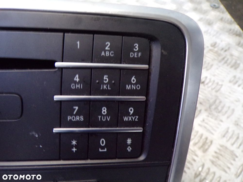 RADIO MERCEDES CLA A117 W246 A2469008719 - 2