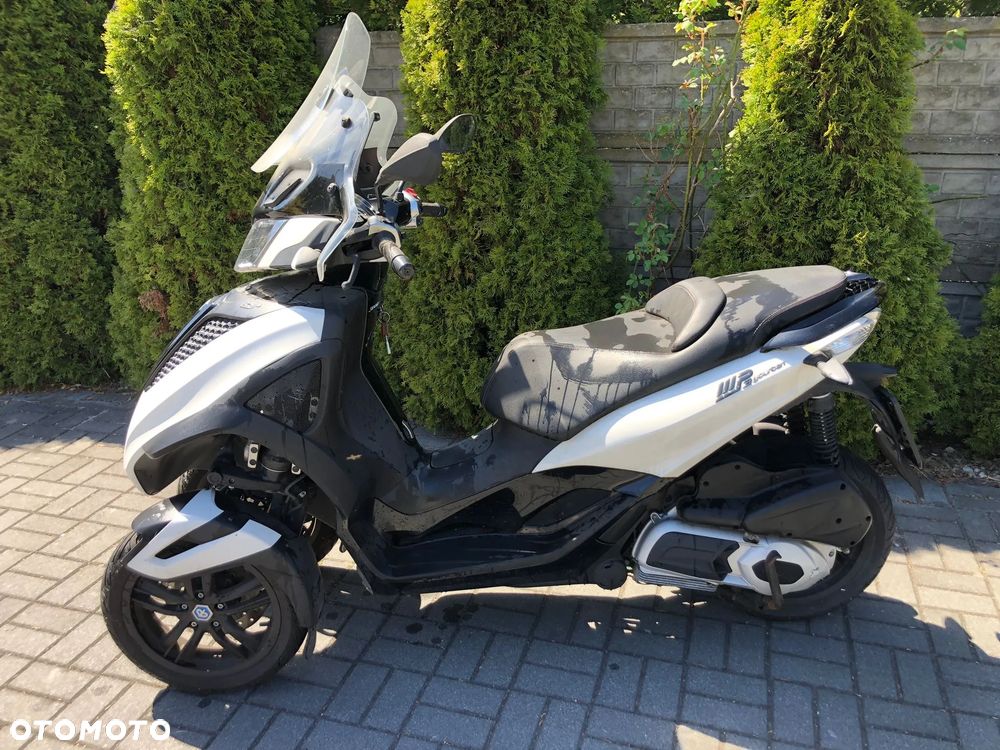 Piaggio MP-3 - 1