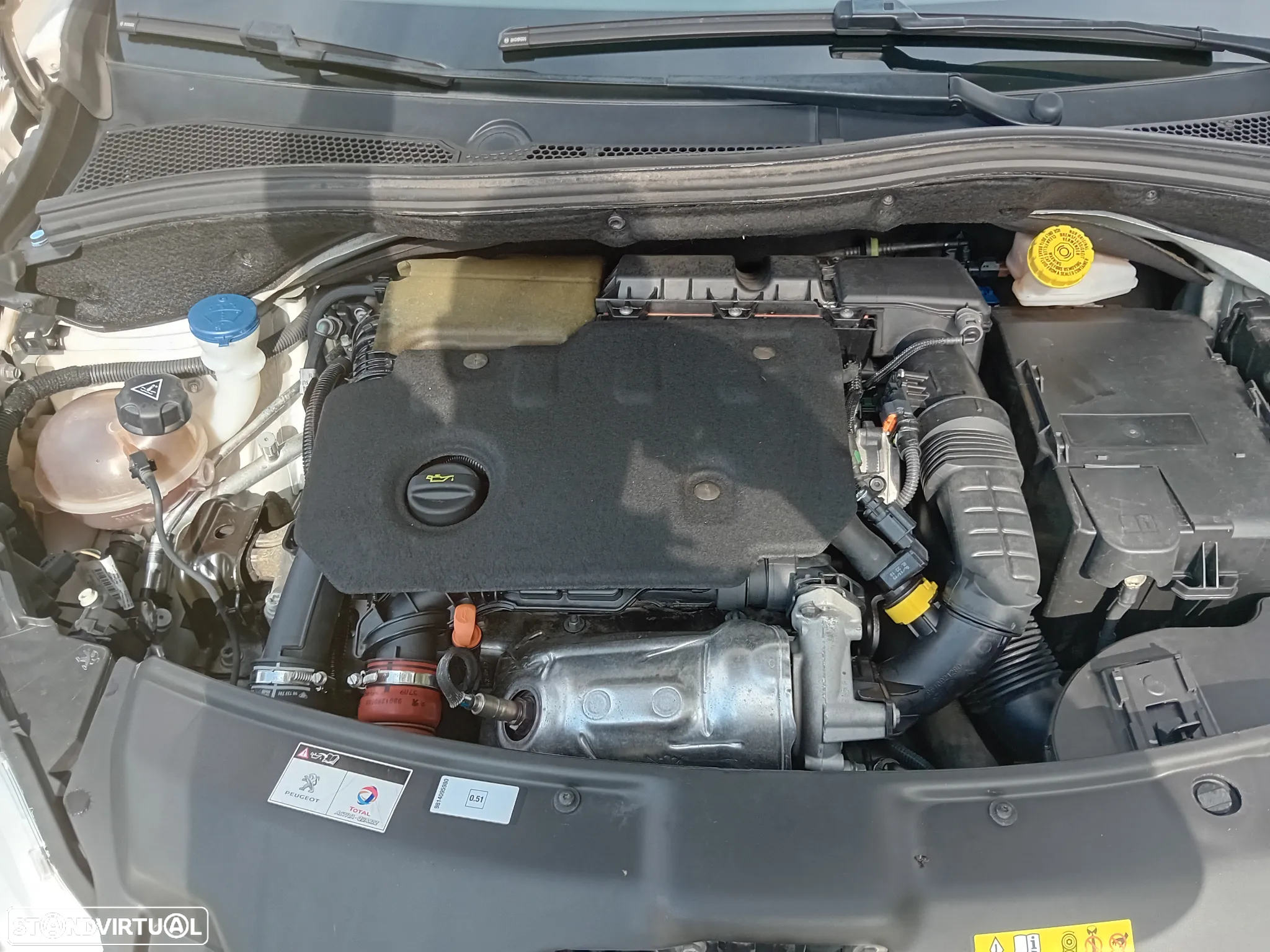 Peugeot 208 1.5 BlueHDi Signature - 26