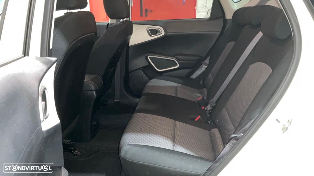 Kia e-Soul 64kWh - 9