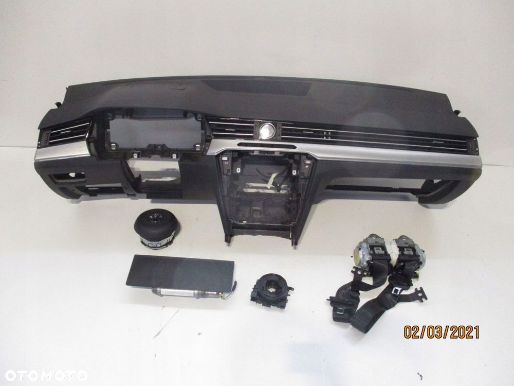 Konsola pulpit deska VW ARTEON HEAD UP R-LINE - 1