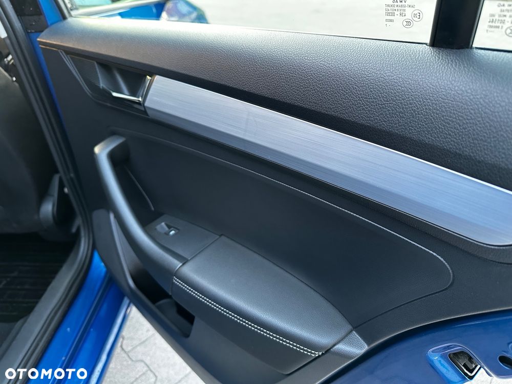 Skoda RAPID 1.0 TSI Ambition - 17