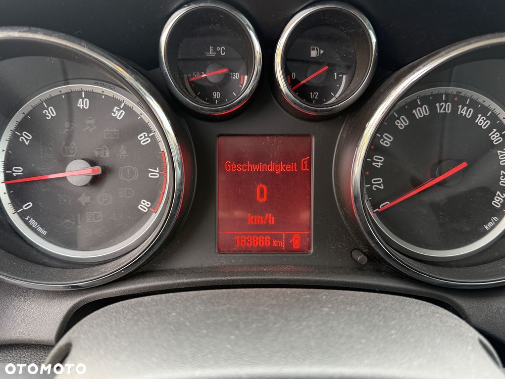Opel Astra 1.4 Turbo - 17