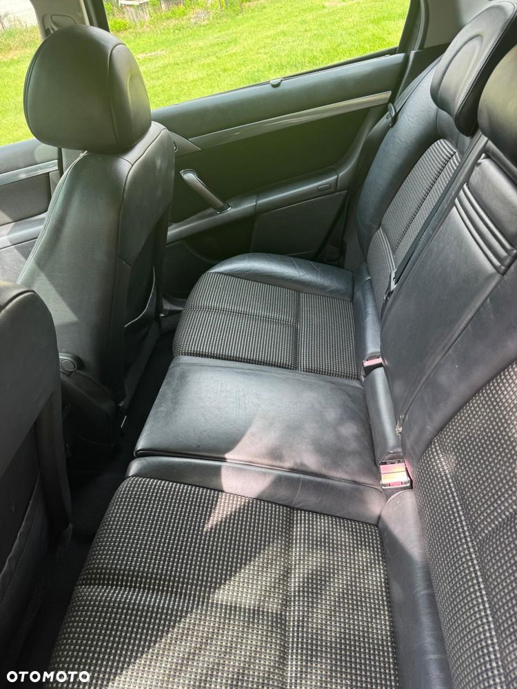Peugeot 407 2.0 HDI Platinum - 15