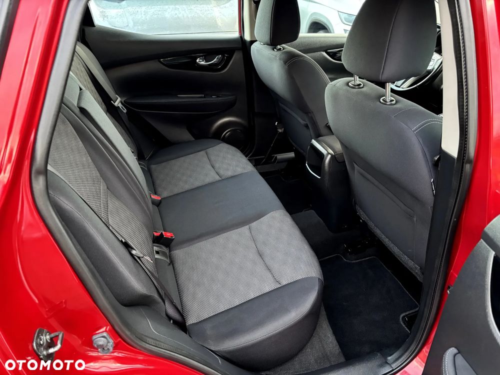 Nissan Qashqai 1.2 DIG-T N-Connecta - 15