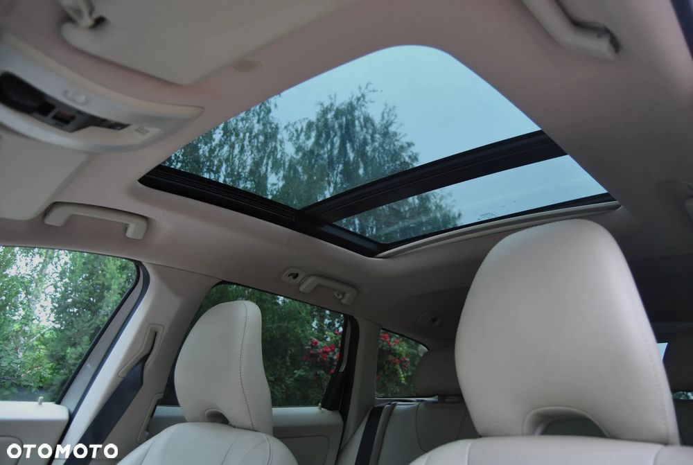 Volvo XC 60 T5 Geartronic Summum - 12