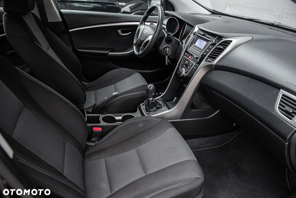Hyundai i30 - 13
