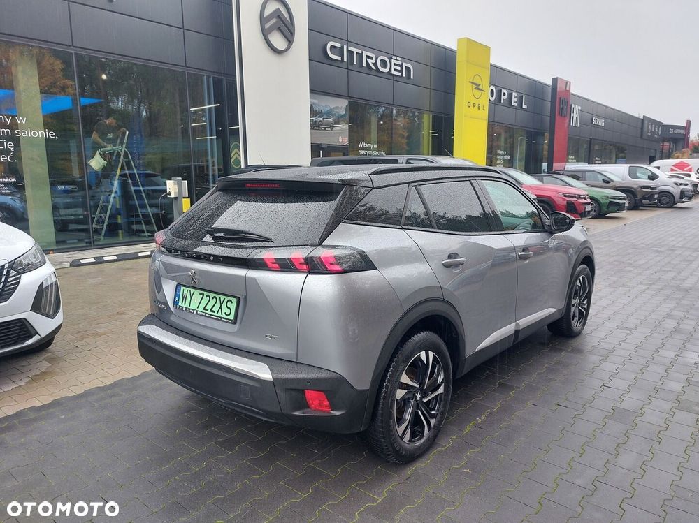 Peugeot 2008 - 9