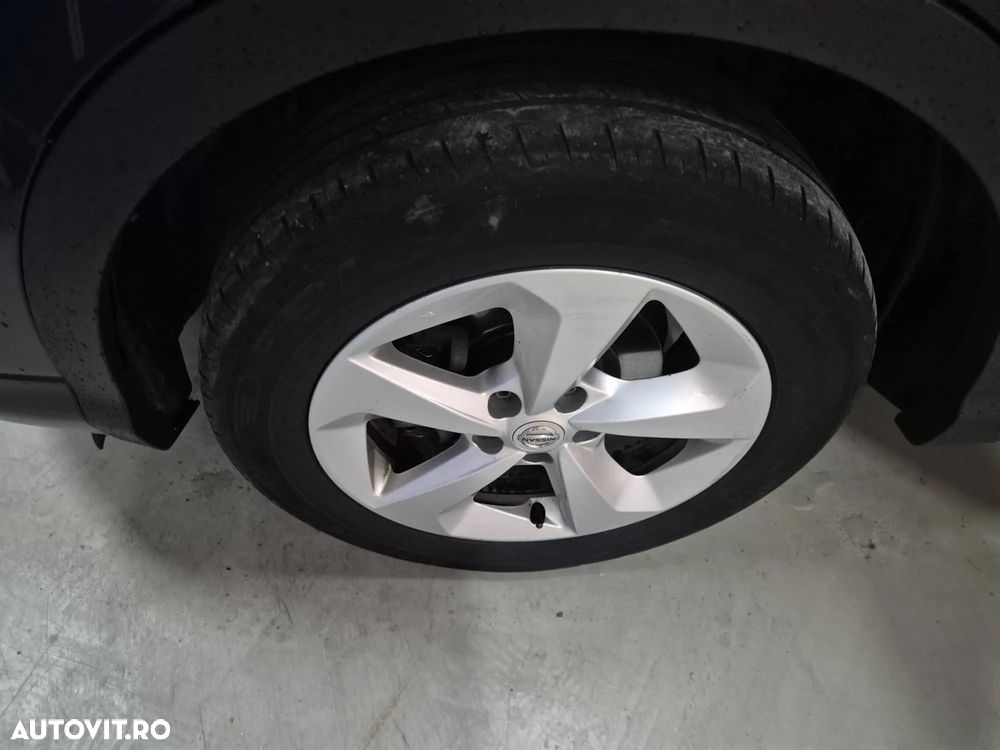Nissan Qashqai+2 - 5