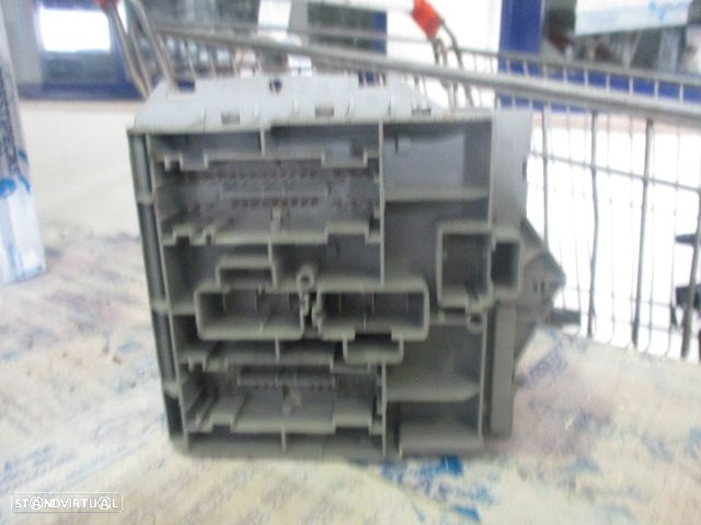 Caixa Fusiveis 51738102 FIAT CROMA SW 2006 1.9 Jtd - 5