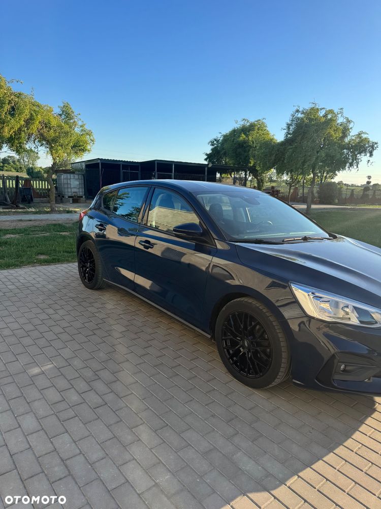 Ford Focus 1.5 EcoBlue Trend - 5