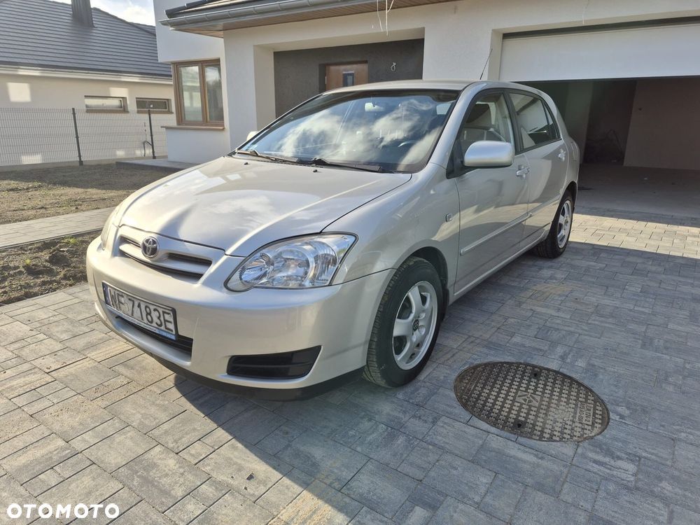 Toyota Corolla 1.6 VVT-i Terra - 3