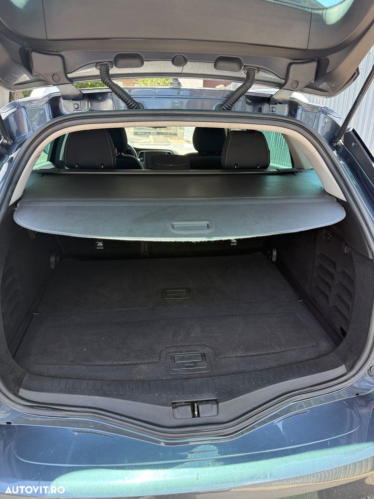 Renault Megane BLUE dCi Limited - 9
