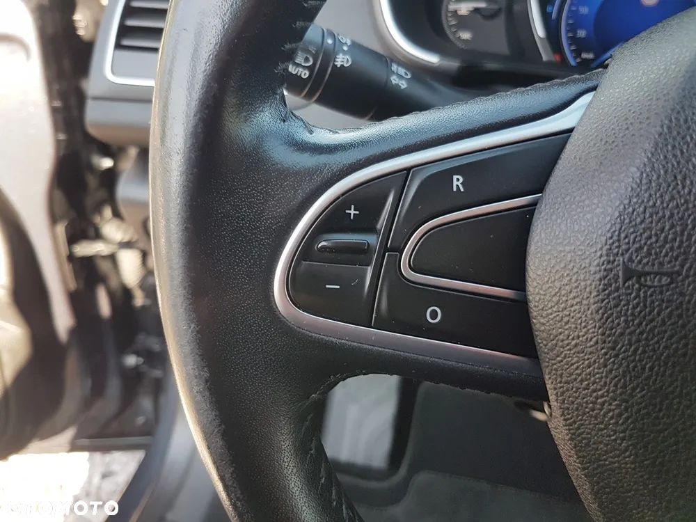 Renault Megane Grandtour ENERGY TCe 130 EDC LIMITED - 19