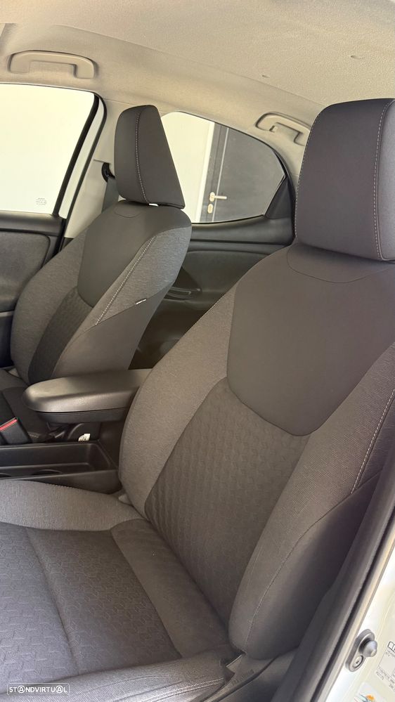 Toyota Yaris 1.5 HDF Exclusive - 4