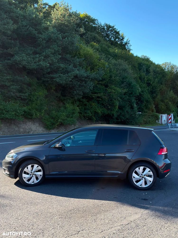 Volkswagen Golf 1.6 TDI Comfortline - 14