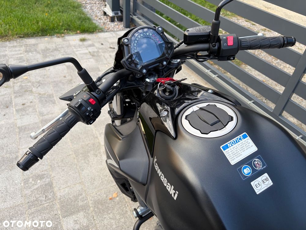 Kawasaki Z 650 - 19