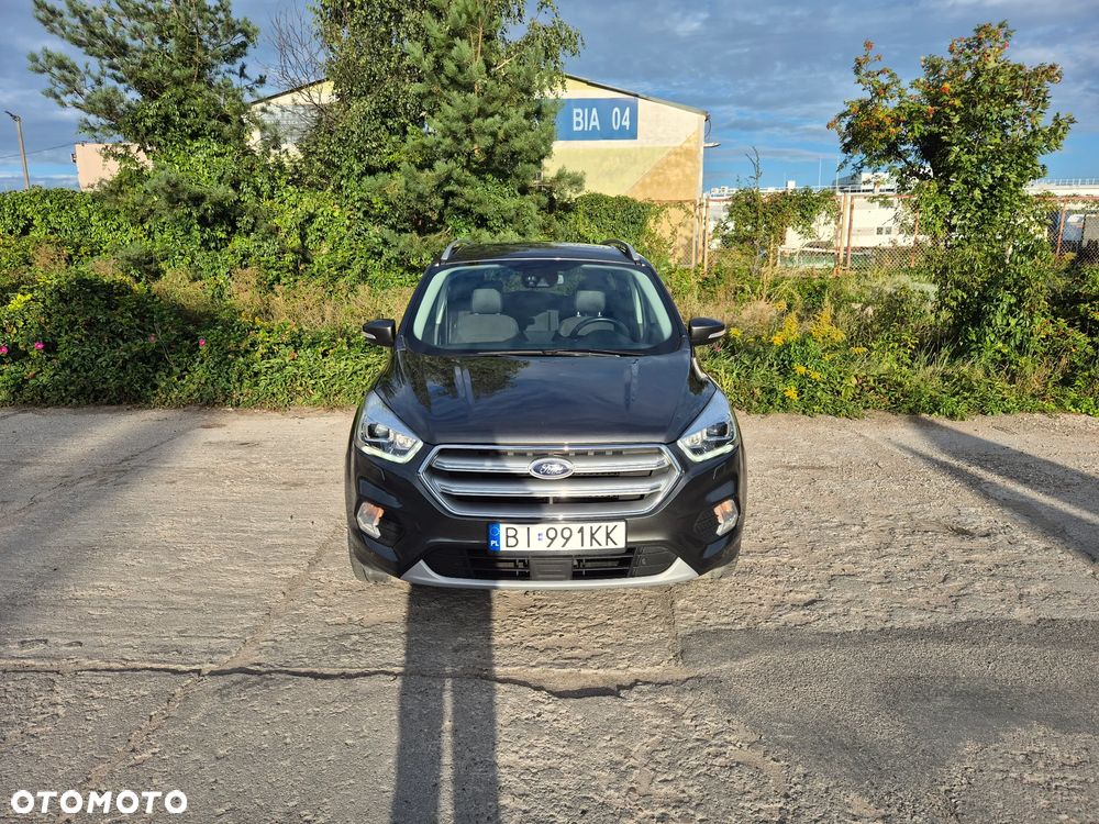 Ford Kuga - 2