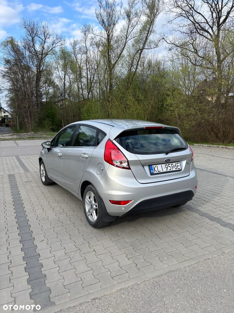 Ford Fiesta 1.6 Ti-VCT Titanium - 5