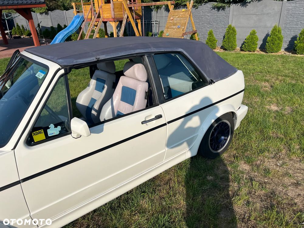 Volkswagen Golf - 5