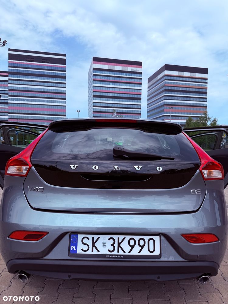 Volvo V40 - 11