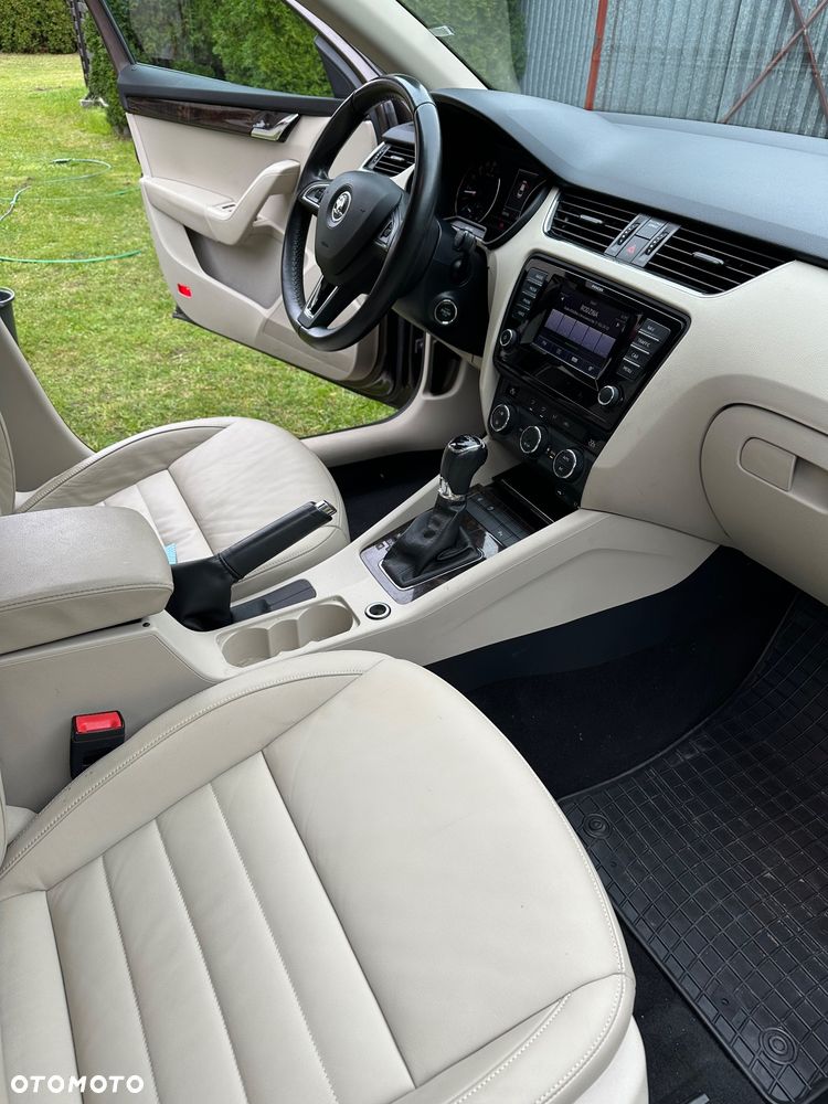 Skoda Octavia - 8