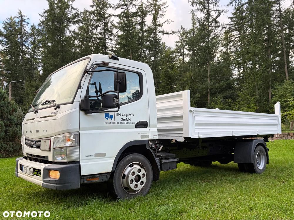 Mitsubishi FUSO - 6